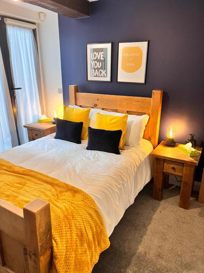 Stunning Liverpool City Center Apartment Exterior foto